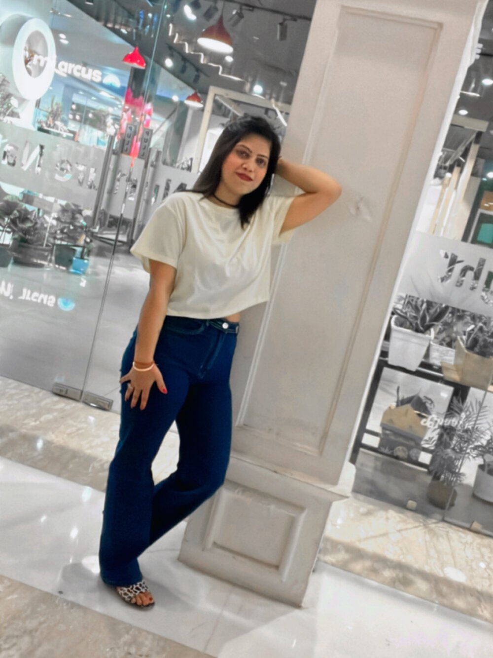 pari_rani7 Chatroom