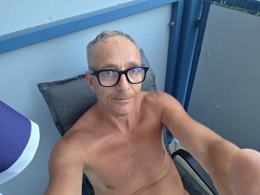pasivmann Chatroom