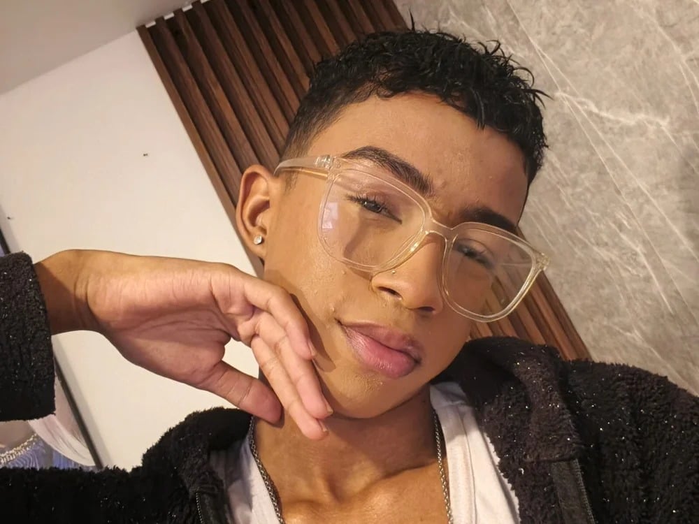 patrick_lovee Chatroom