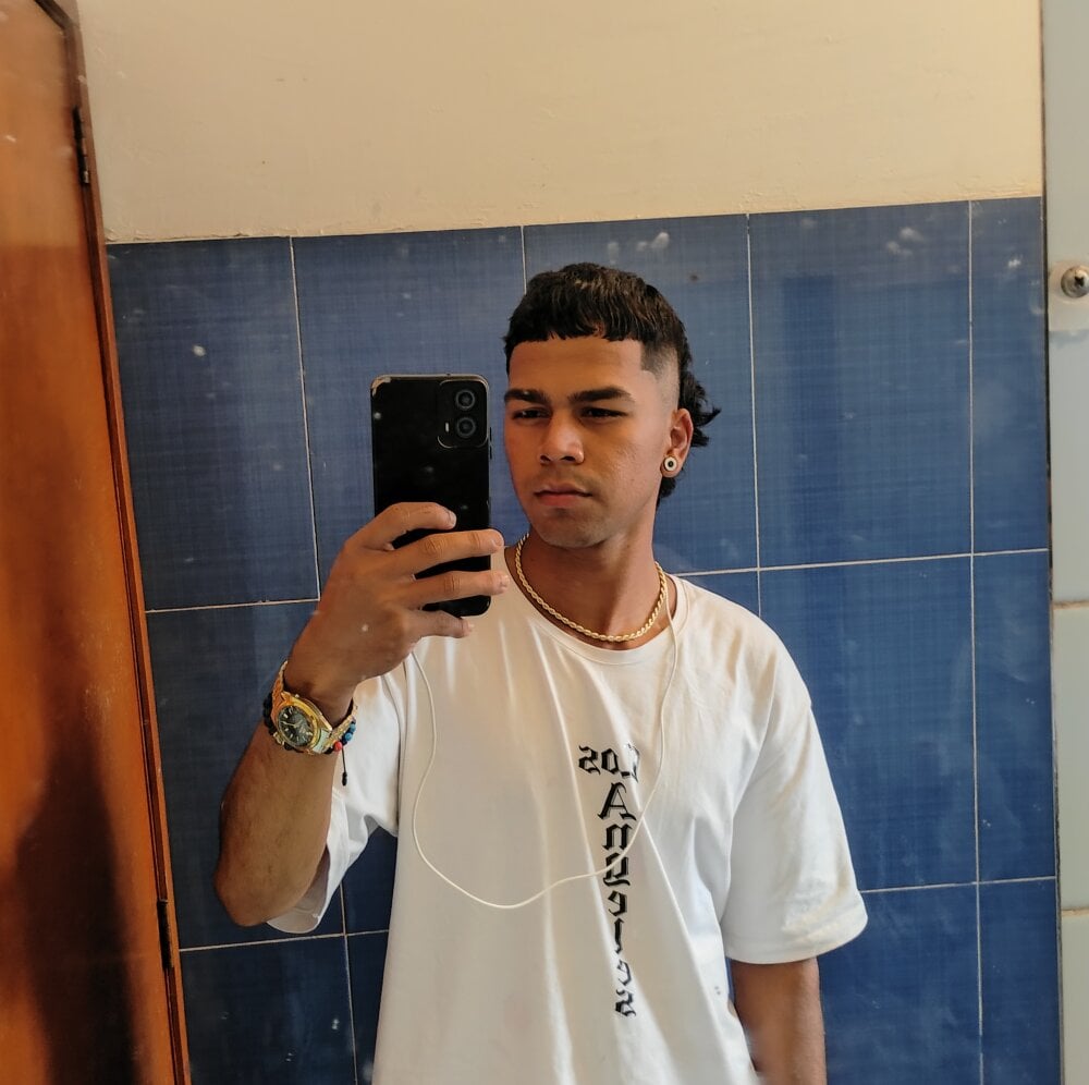 percy290774 Chatroom