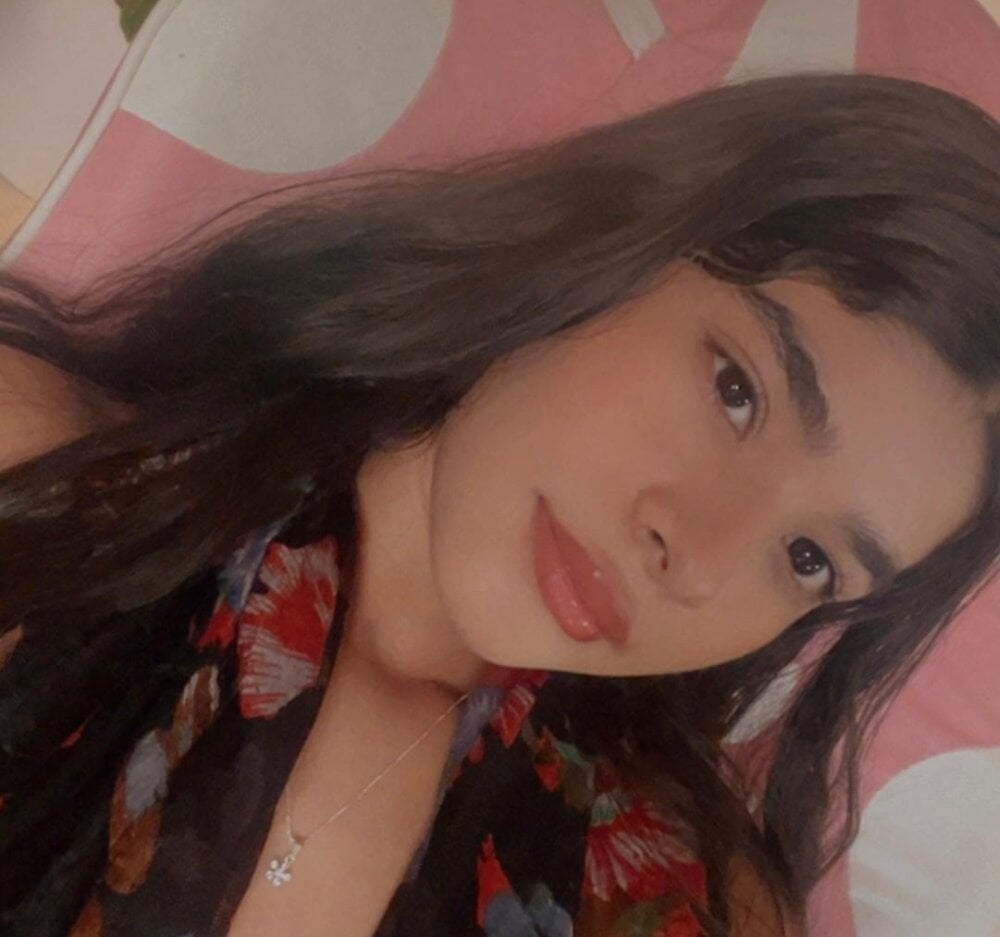 phia_carter Chatroom