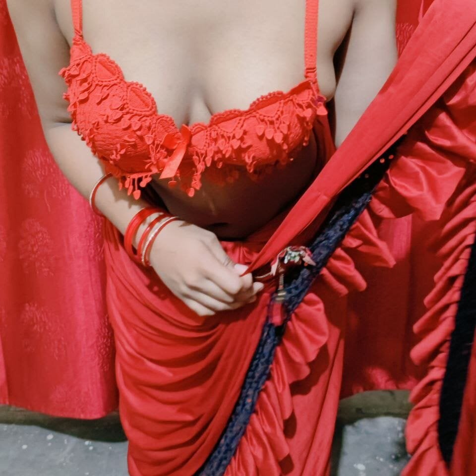 pinki_nude Chatroom
