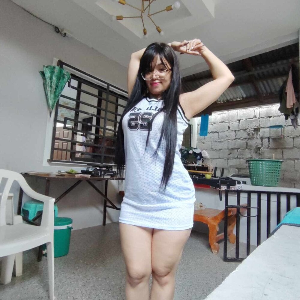 pinkyrosexx Chatroom