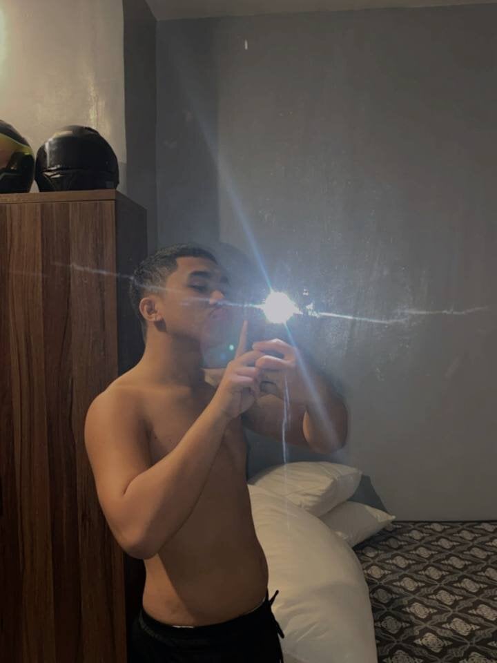 pinoyAdrianneXXX Chatroom