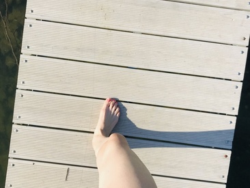 pleasedontpressaredburton