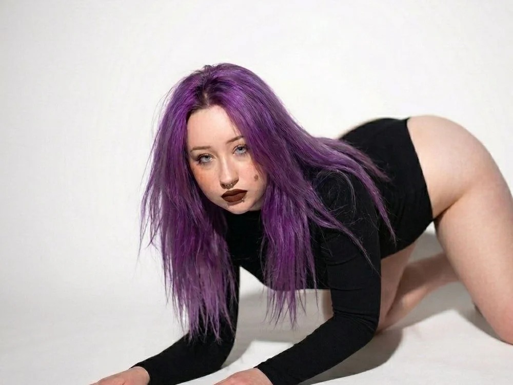 plumpy_girl Chatroom