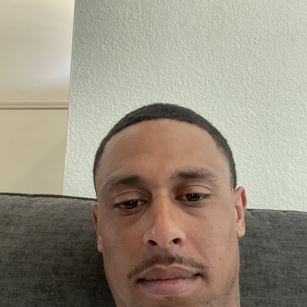 pnwzo Chatroom
