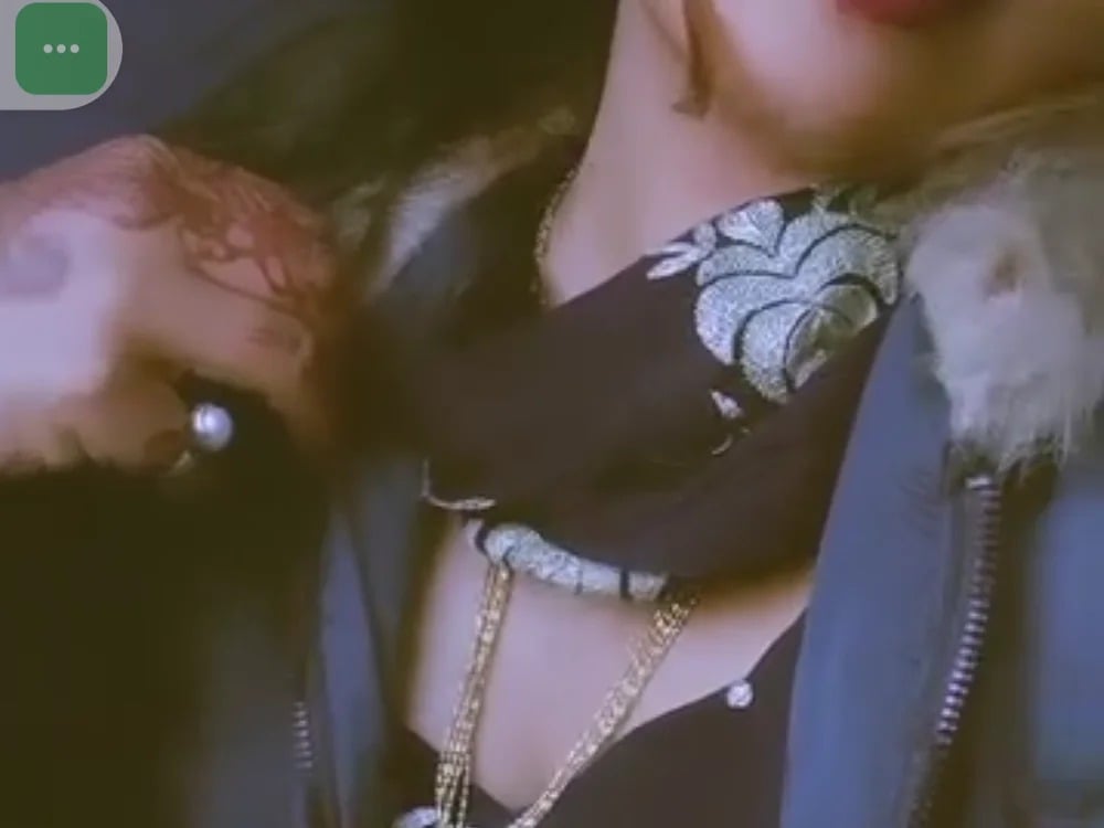 poojaseductive Chatroom