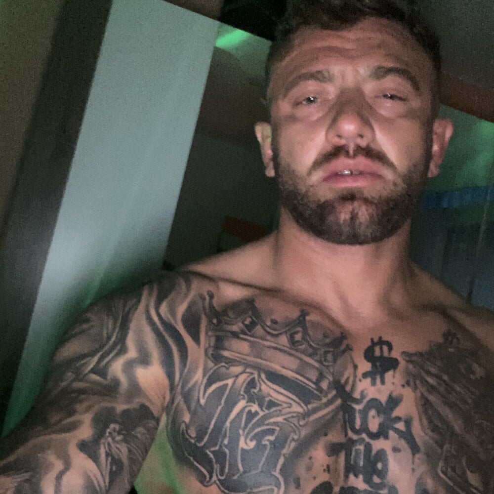 pornostylCouple Chatroom