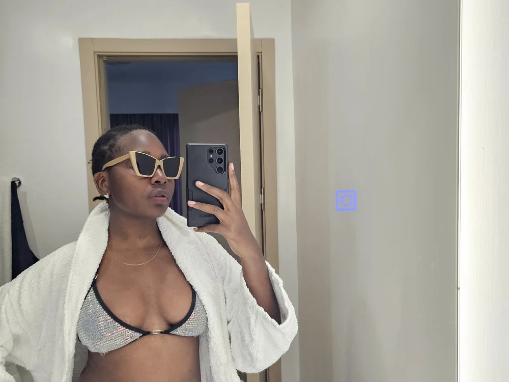 prettycleo Chatroom