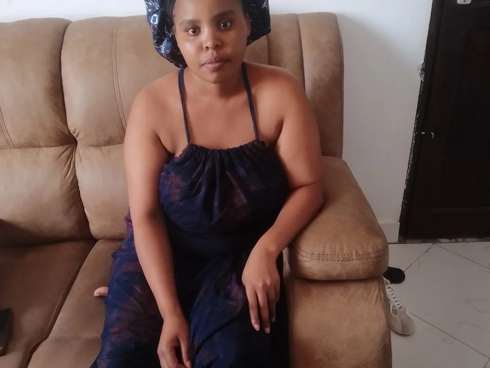 queen_beb Chatroom