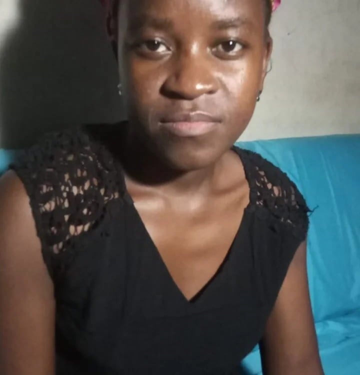 queen_melany Chatroom