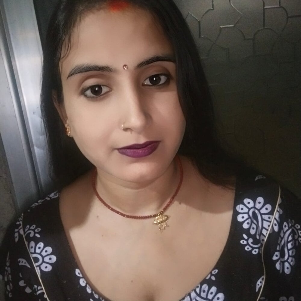 rani8008 Chatroom