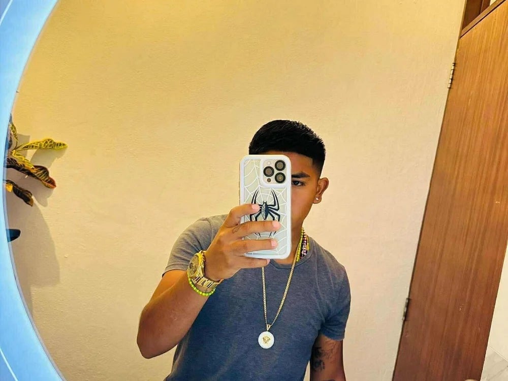 raul090 Chatroom