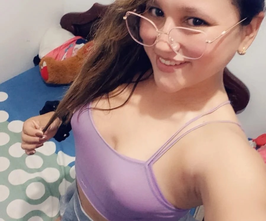 renataa21 Chatroom