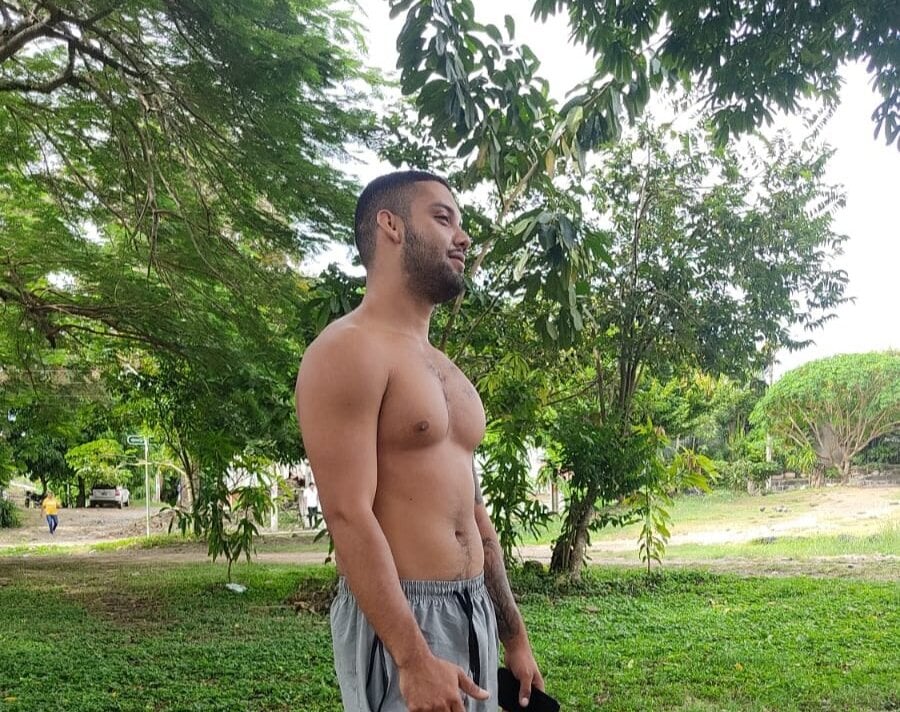 reyleon_321 Chatroom
