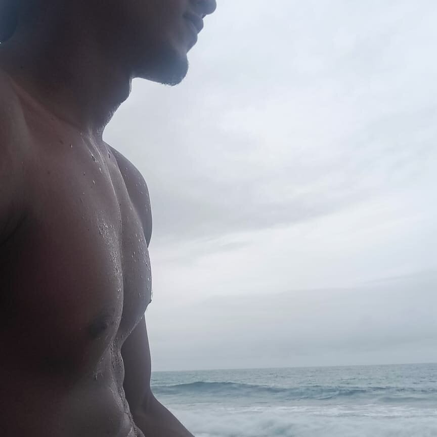 richblack01 Chatroom