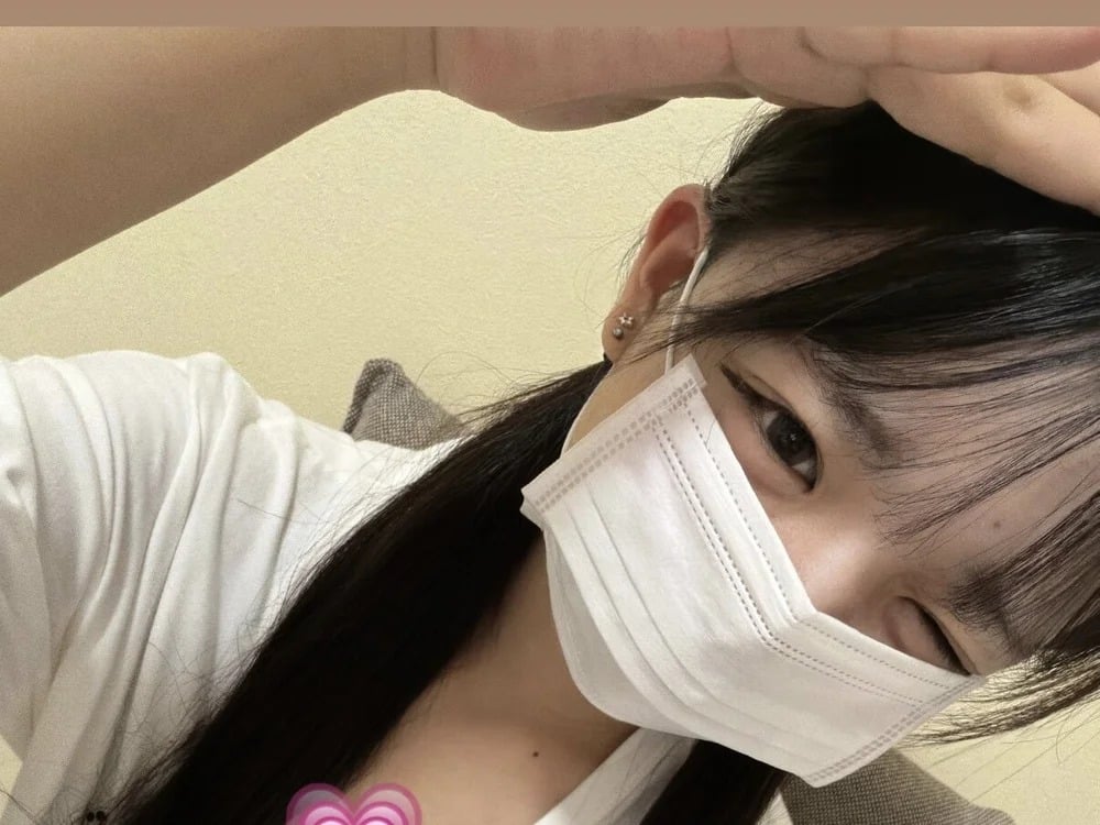 risa_10001 Chatroom