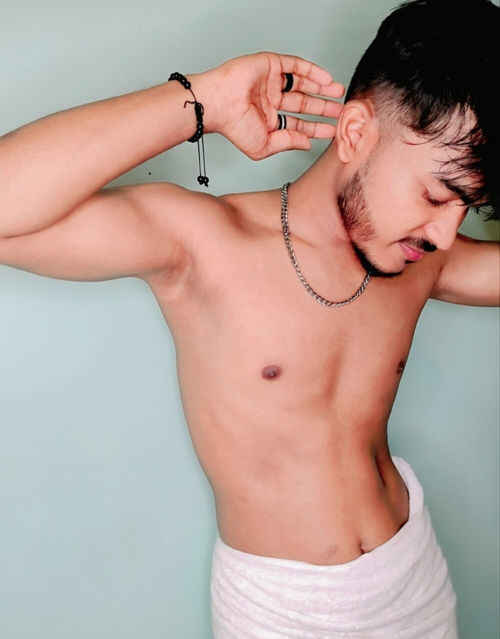 rishi17120 Chatroom