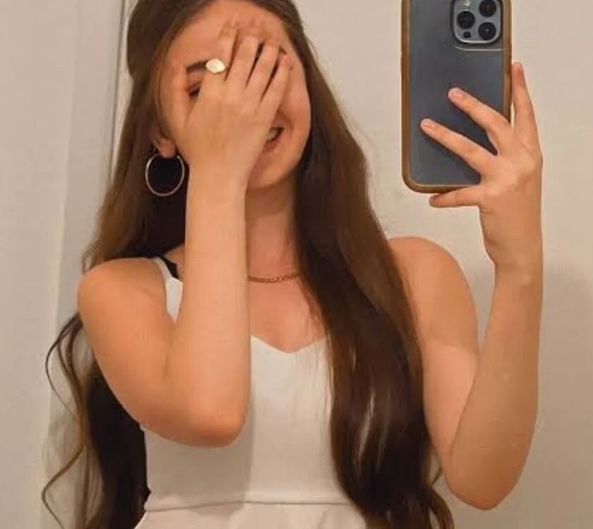 riya_005 Chatroom