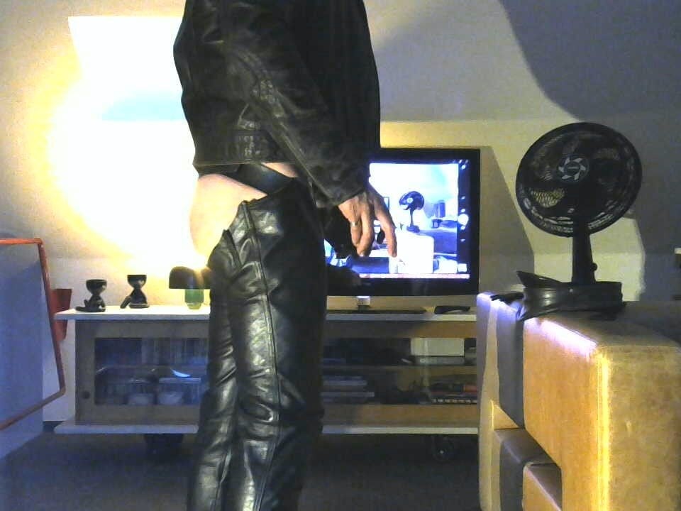 rodrigotof2000 Chatroom