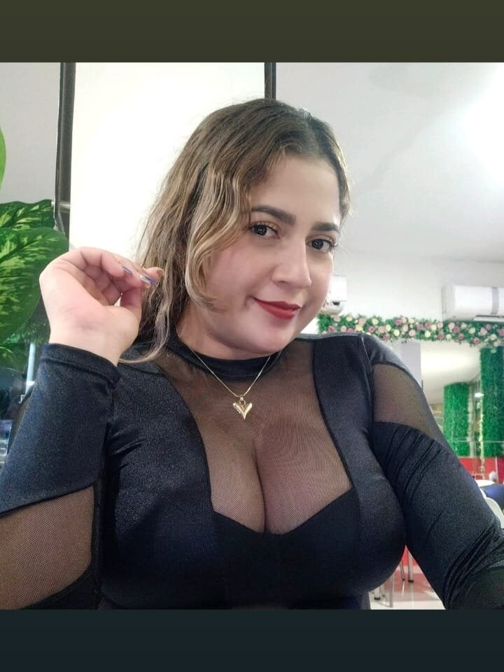 rosmeryh_ Chatroom