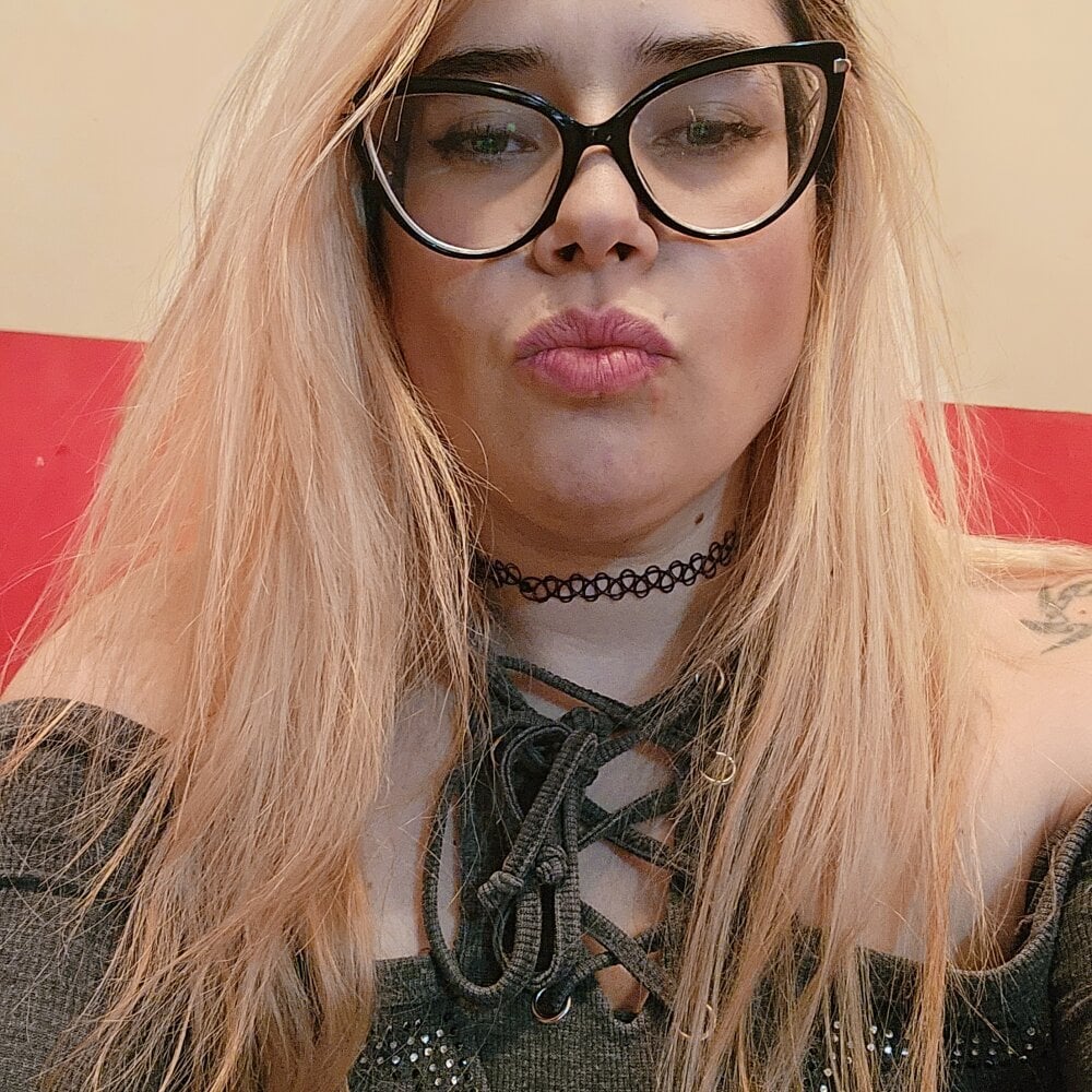 rubiaexclusiva Chatroom