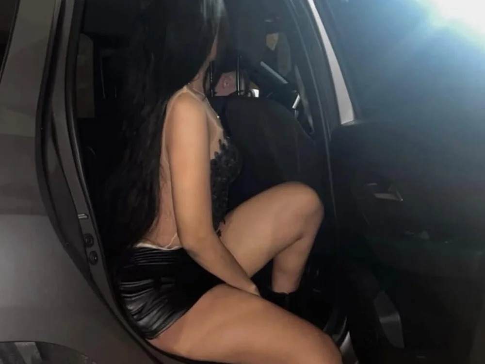 samanta-stone Chatroom