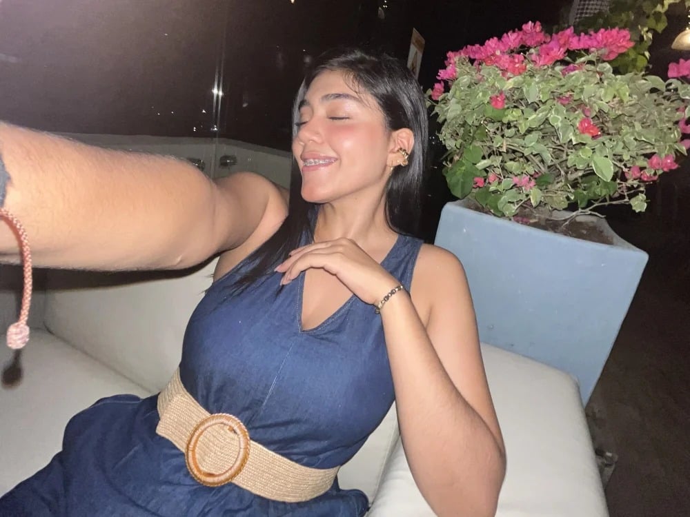 samatha_swet Chatroom