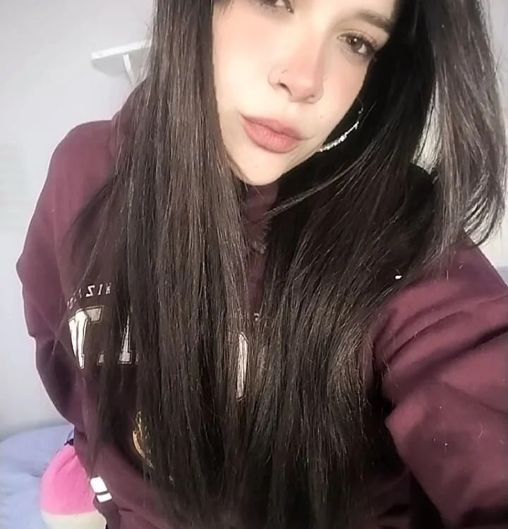 sara_blomd Chatroom