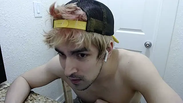 sauce_gay Chatroom