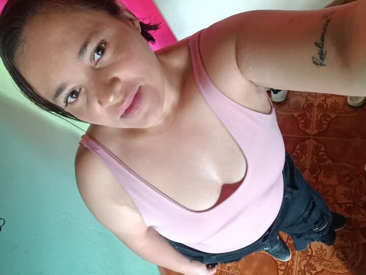 scarlet_cruuz Chatroom