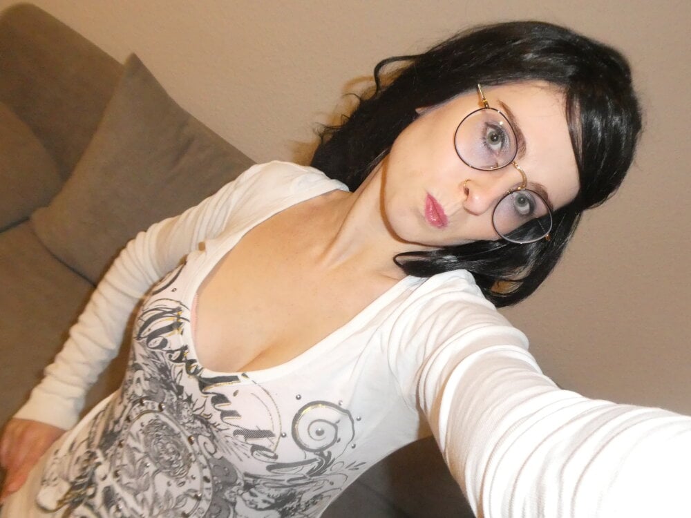 secretmia Chatroom