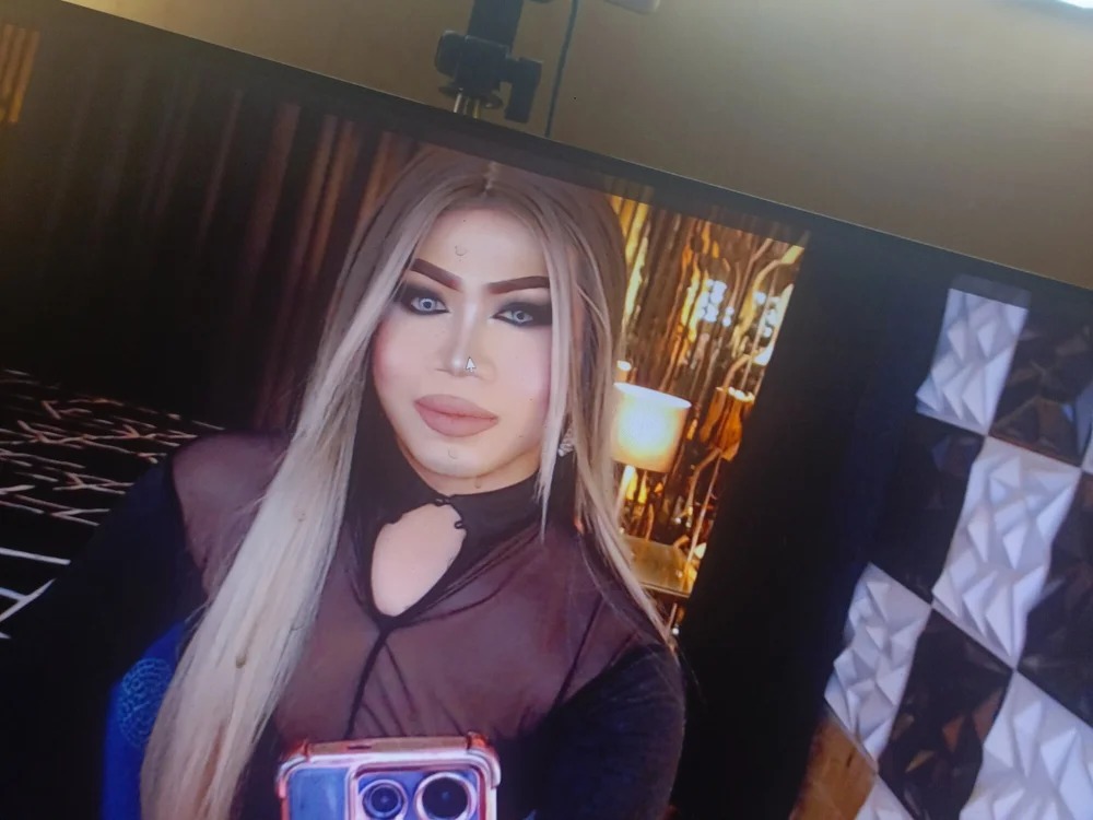 seductive_yhure Chatroom