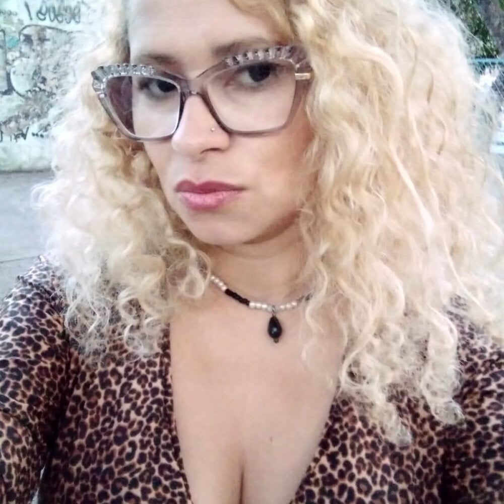 send1234 Chatroom