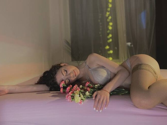 sensual_elza Chatroom