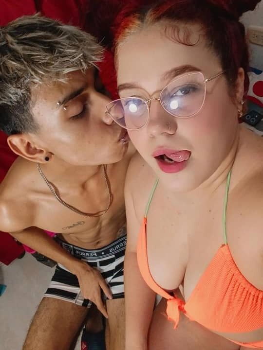 sex_deep777 Chatroom