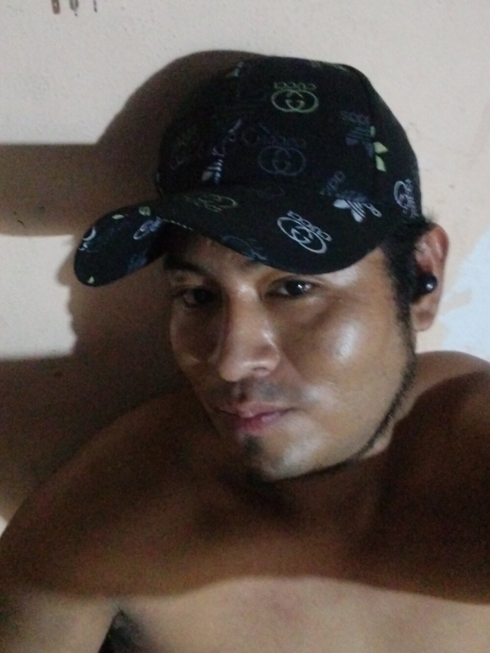 sexoso97@xh Chatroom