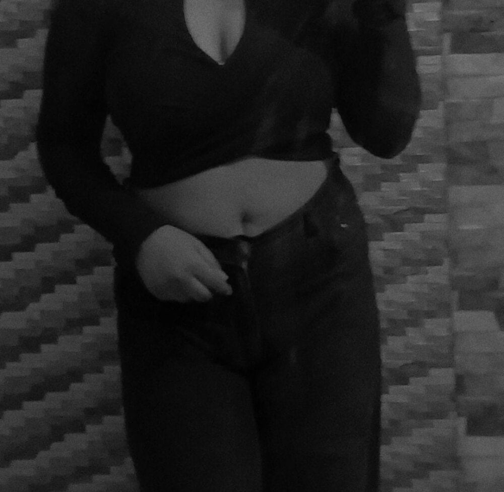 sexyPriya2121 Chatroom