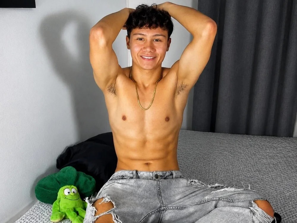 sexy_guy_col Chatroom