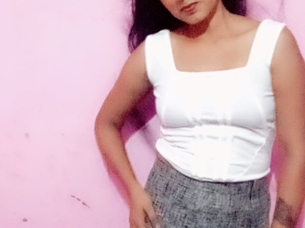 sexy_parul Chatroom