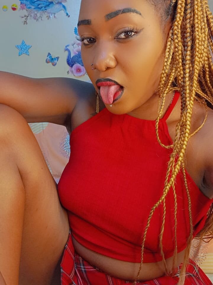 sexy_prettytiff Chatroom