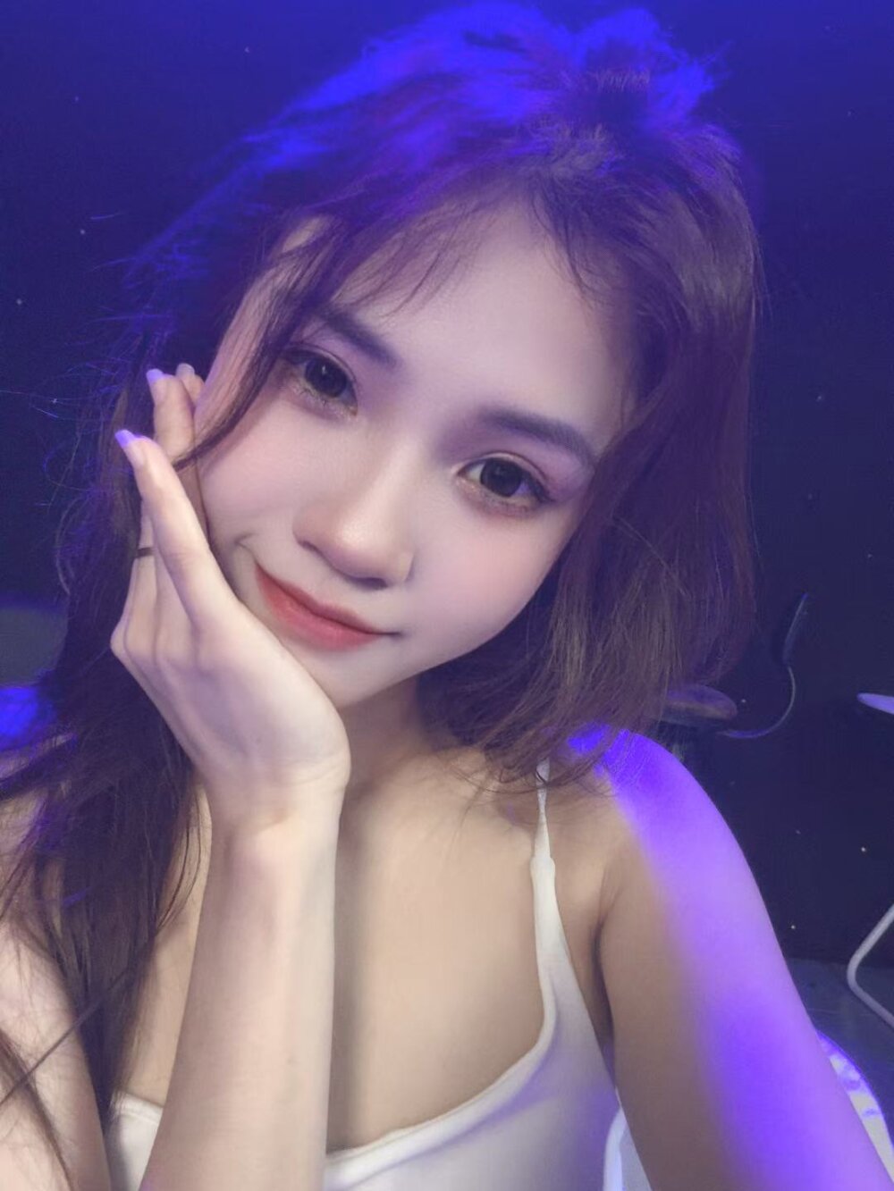 sexybaby-111 Chatroom