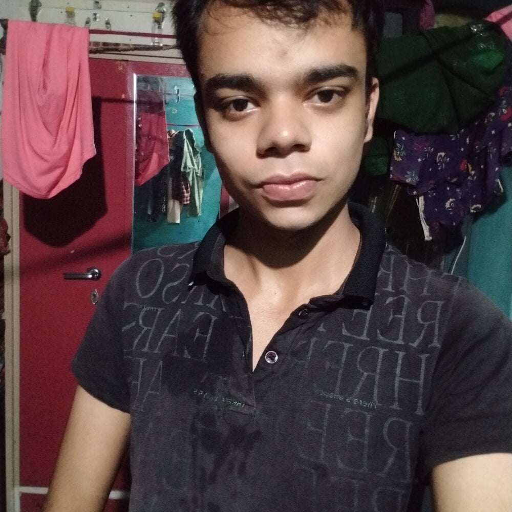 sexybobby13 Chatroom