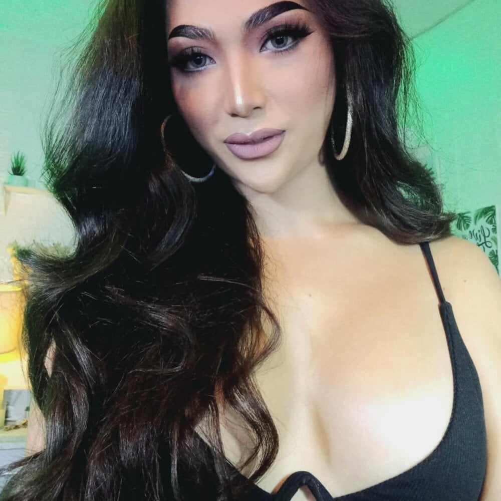 sexycockmaria Chatroom