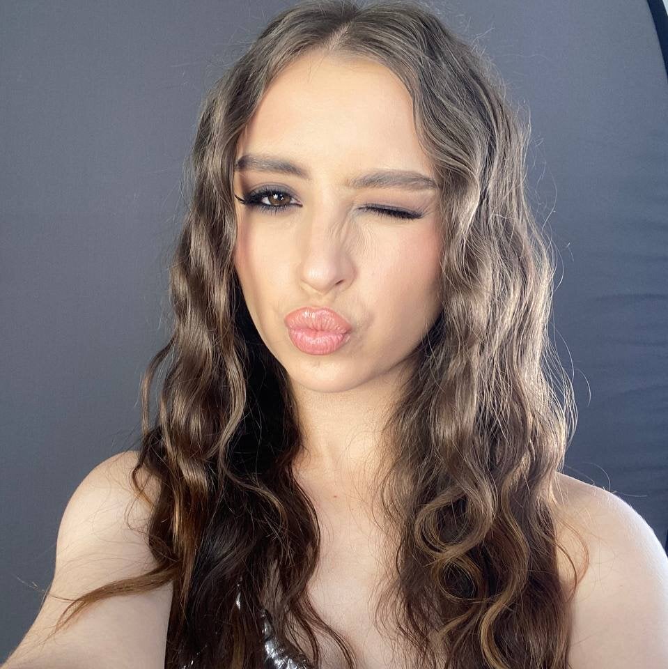 sexypineapples Chatroom