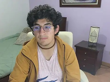 sexypolarbear33