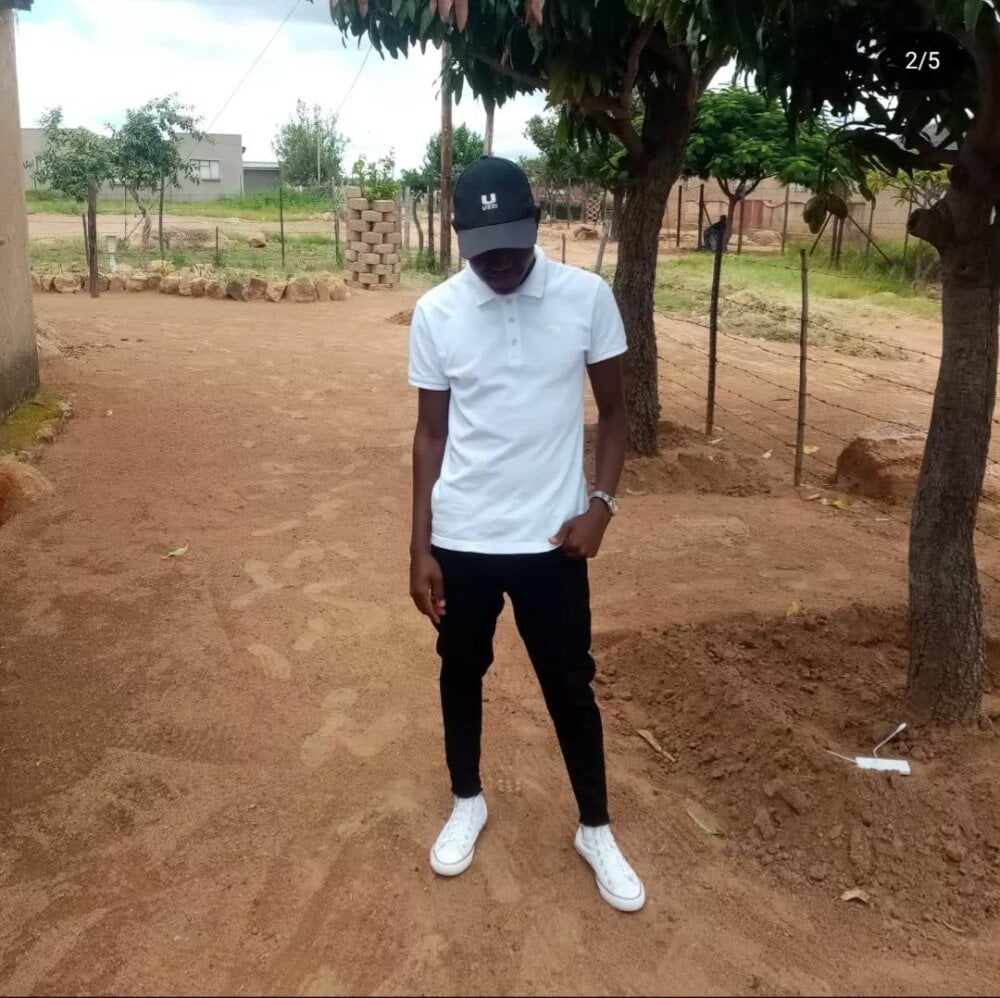 shebeshid Chatroom