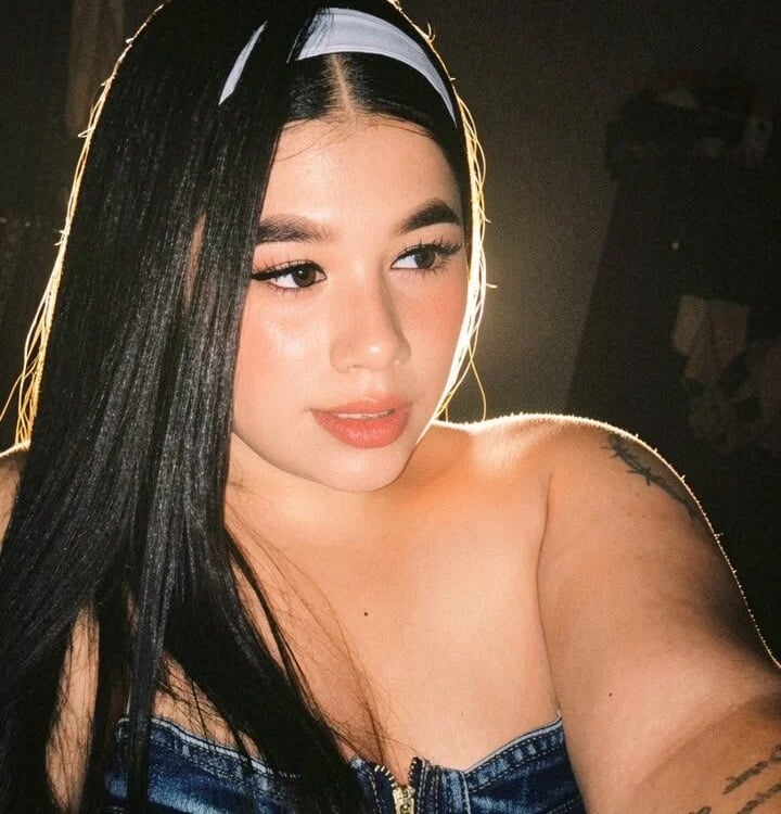shena_lov Chatroom