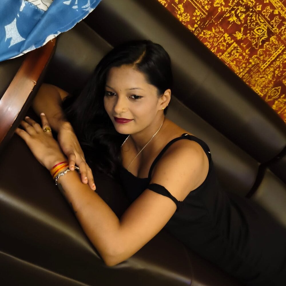 shikhaforstrip27 Chatroom